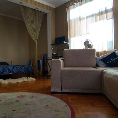 Appartement Alabama Mama à Kiev Extérieur photo